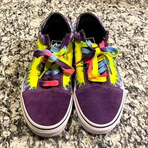 BRAND NEWE Tie dye Old Skool Vans